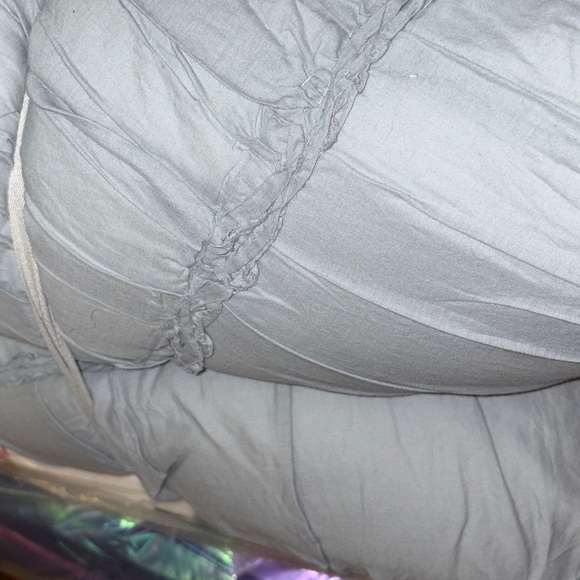 Anthropologie Textured Marilla Queen Quilt - Picture 3 of 3